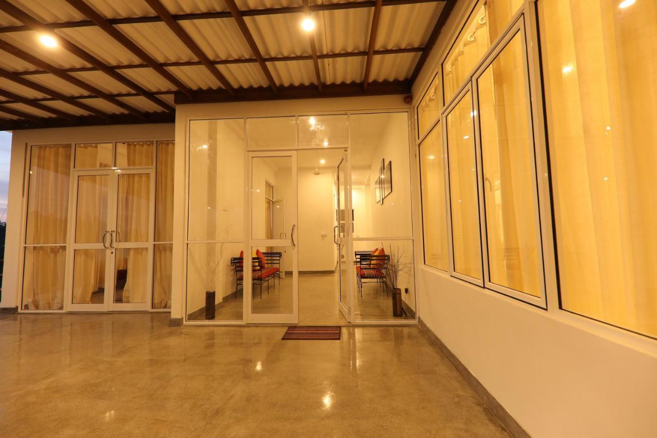 Beach Grove Villas Унаватуна Экстерьер фото